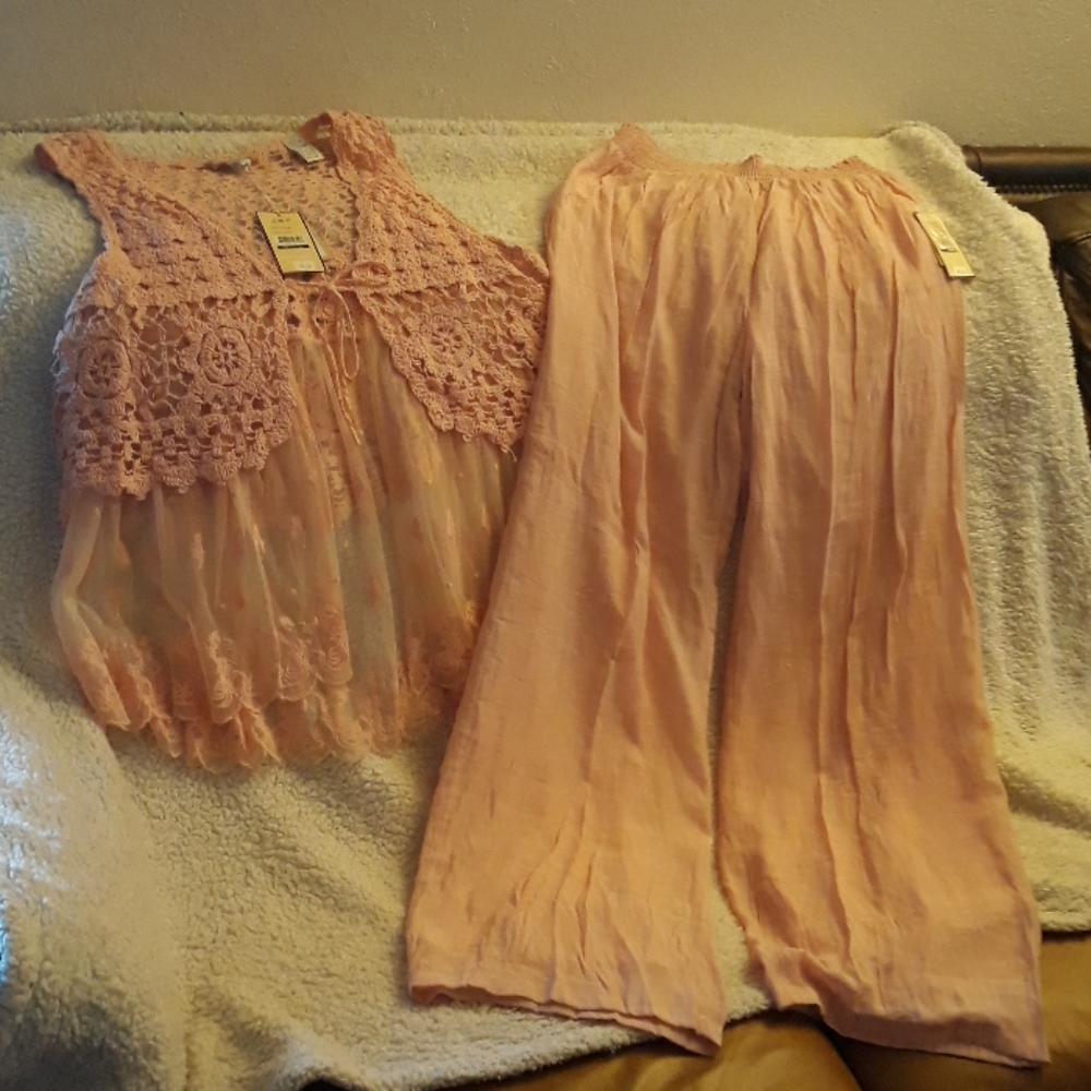 Sheer and pink linen suit